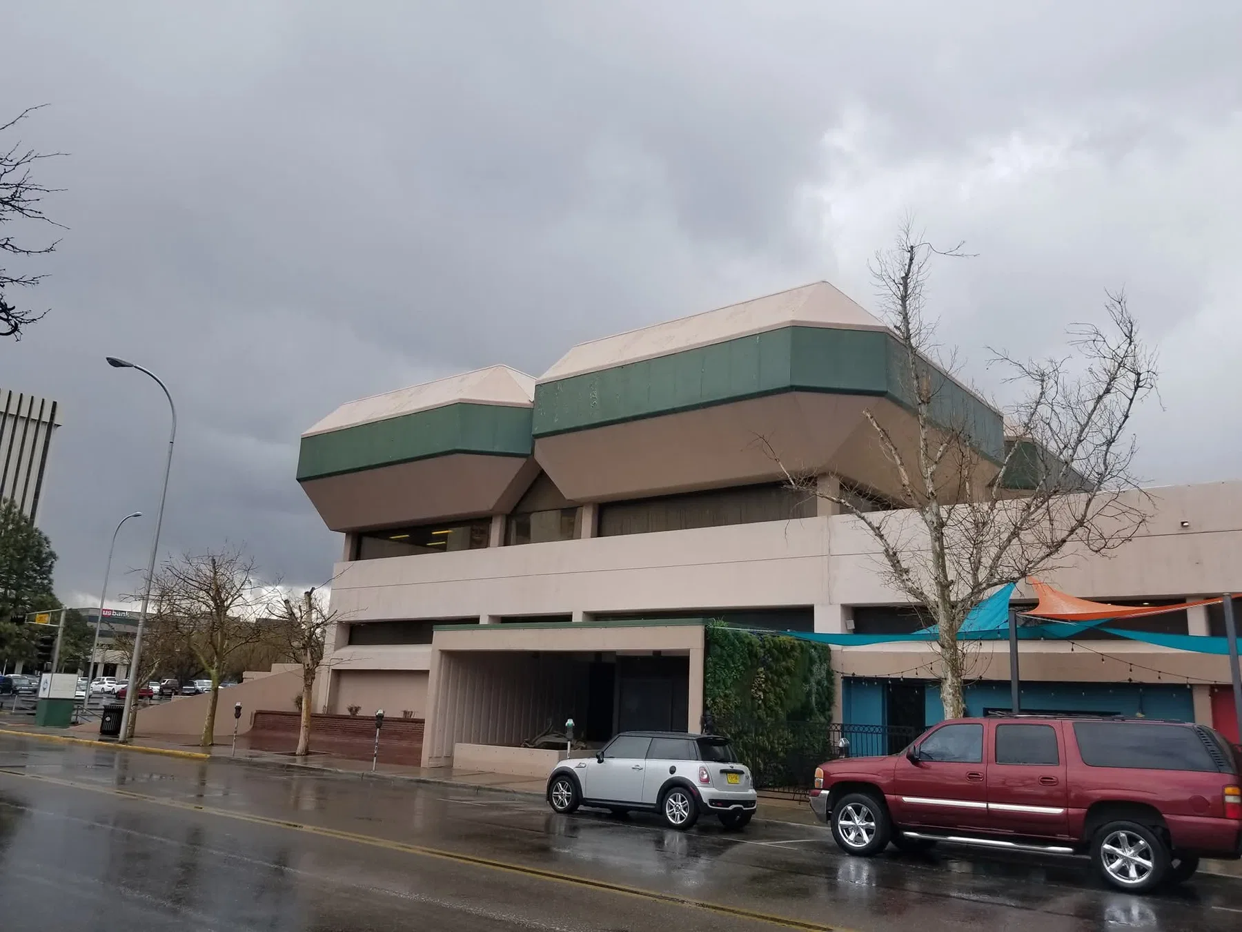 Commercial property exterior repair and paint
