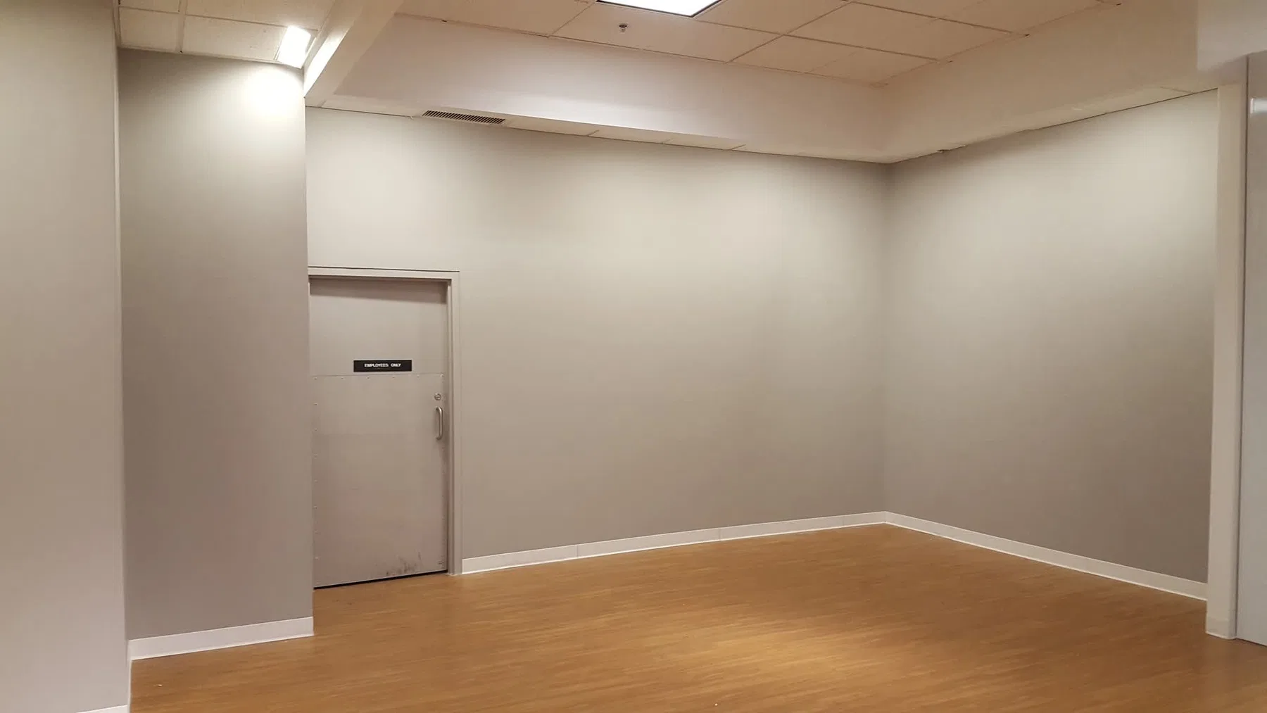 Commercial storefront repainted by A Quality Handyman