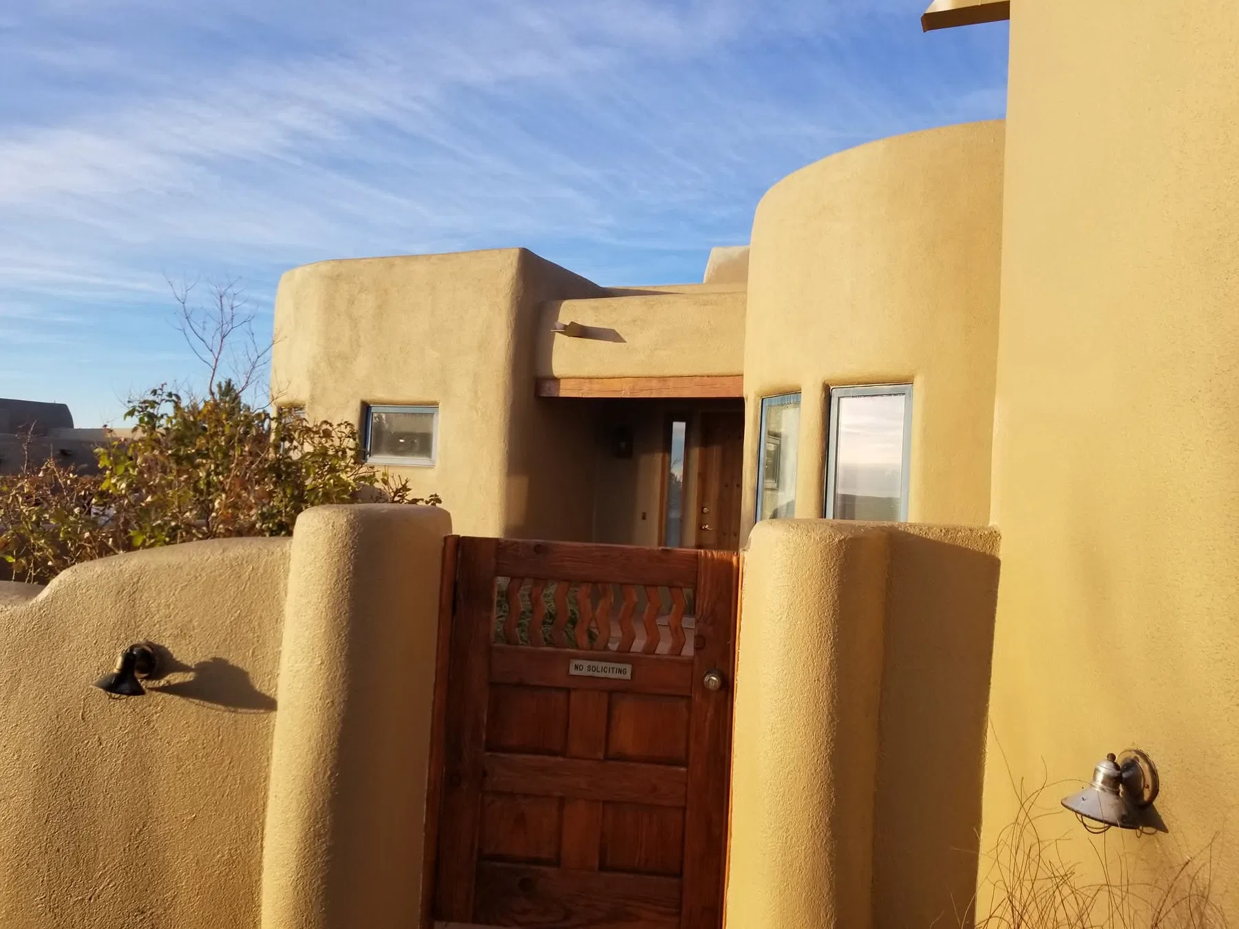 Interior repaint and remodel in an Albuquerque home
