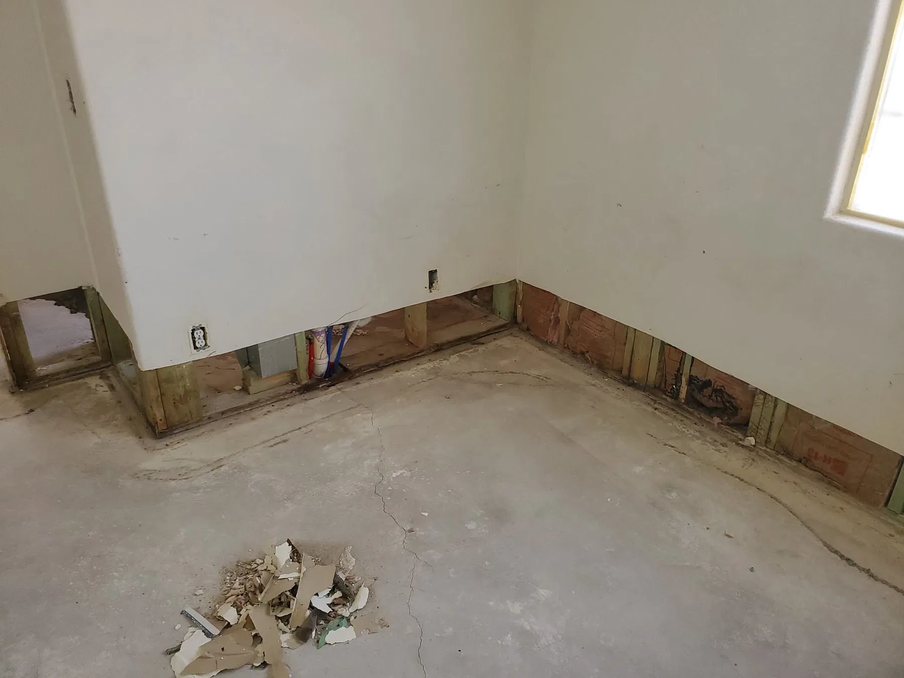 Great room remodel and repaint